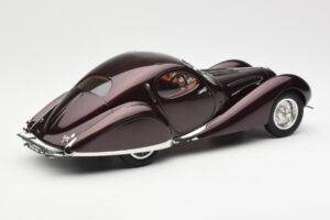 Talbot-Lago T150 C-SS Figoni & Falaschi Teardrop Burdeos Oscuro Metalizado CMC 1:18 M-179 Metal - imagen 5 de 6
