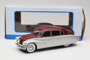 Tatra 87 Plata & Rojo Oscuro MCG 1:18 MCG18067 Metal - imagen 6 de 6