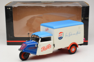 Tempo Dreirad Kastenwagen Pepsi Minichamps 1:18 150099024 Metal - imagen 8 de 8