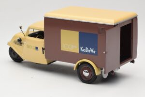 Tempo Hanseat 100 Jahre KaDeWe Minichamps 1:18 0686354688 Metal - imagen 5 de 8