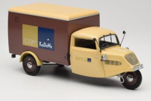 Tempo Hanseat 100 Jahre KaDeWe Minichamps 1:18 0686354688 Metal - imagen 6 de 8