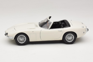 Toyota 2000 GT Descapotable Blanco James Bond Collection AUTOart 1:18 78731 Metal - imagen 4 de 8