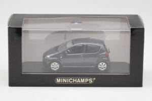 Toyota Aygo AB10 Grey Metallic Minichamps 1:43 AYGO001 Metal - imagen 4 de 4