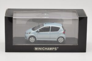 Toyota Aygo Light Blue Metallic Minichamps 1:43 TOYOTA012 Metal - imagen 4 de 4