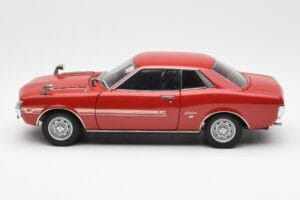 Toyota Celica 1600 GT TA22 Rojo AUTOart 1:18 78783 Metal - imagen 4 de 8