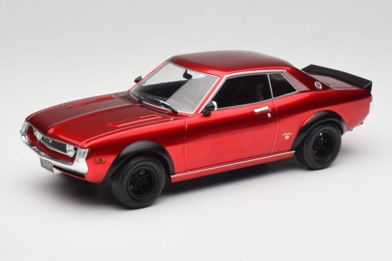 Toyota Celica 2000 GT RA21 Solar Red IXO 1:18 18CMC190 Metal