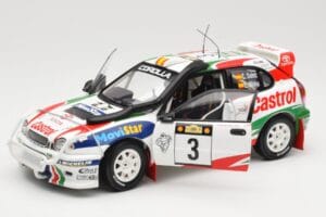 Toyota Corolla WRC #3 C. Sainz / L. Moya Safari Rally 1999 AUTOart 1:18 89982 Metal - imagen 2 de 8