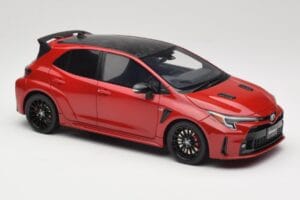 Toyota GR Corolla Circuit Edition E210 Supersonic Red Otto 1:18 OT1072 Resina - imagen 4 de 6