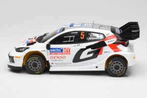 Toyota GR Yaris Rally1 #5 Toyota Gazoo Racing WRT S. Pajari / E. Malkonen Rally Finland 2024 IXO 1:18 18RMC217 Metal - imagen 3 de 6