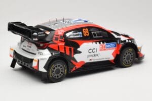 Toyota GR Yaris Rally1 #69 Toyota Gazoo Racing WRT K. Rovanpera / J. Halttunen Rally Finland 2024 IXO 1:18 18RMC218 Metal - imagen 2 de 6