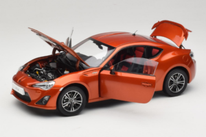 Toyota GT86 Rojo Century Dragon 1:18 CD01 Metal - imagen 2 de 8