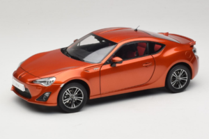 Toyota GT86 Rojo Century Dragon 1:18 CD01 Metal