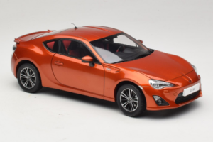 Toyota GT86 Rojo Century Dragon 1:18 CD01 Metal - imagen 6 de 8