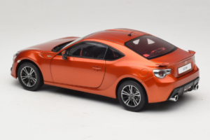 Toyota GT86 Rojo Century Dragon 1:18 CD01 Metal - imagen 7 de 8