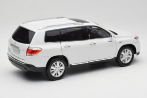 Toyota Highlander XU40 Blanco Paudi Model 1:18 2043612-W1 Metal - imagen 3 de 8