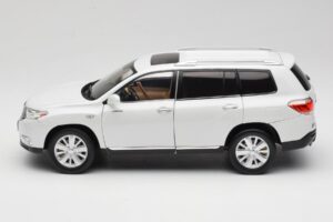 Toyota Highlander XU40 Blanco Paudi Model 1:18 2043612-W1 Metal - imagen 4 de 8