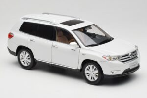 Toyota Highlander XU40 Blanco Paudi Model 1:18 2043612-W1 Metal - imagen 6 de 8