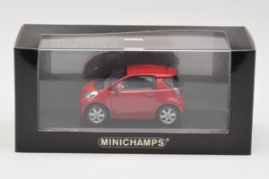 Toyota iQ Rojo Minichamps 1:43 400166800 Metal - imagen 4 de 4