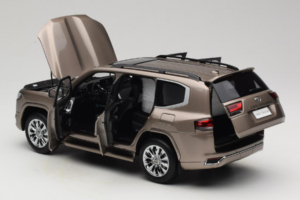 Toyota Land Cruiser LC300 ZX Oro LCD 1:18 LCD18013-ZX-GO Metal - imagen 5 de 8