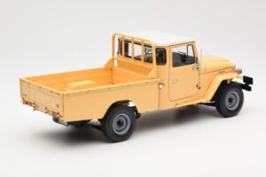 Toyota Land Cruiser Pickup Beige Kyosho 1:18 08958BE Metal - imagen 3 de 8