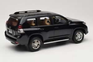Toyota Land Cruiser Prado J150 Negro Paudi Model 1:18 623132-BK Metal - imagen 3 de 8