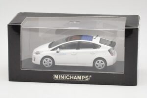 Toyota Prius XW30 Super Blanco Minichamps 1:43 PRIUS001 Metal - imagen 4 de 4