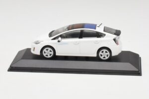Toyota Prius XW30 Super Blanco Minichamps 1:43 PRIUS001 Metal