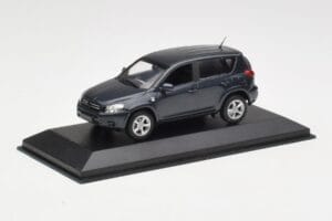 Toyota RAV4 XA30 Gris Minichamps 1:43 TOYOTA002 Metal - imagen 2 de 4