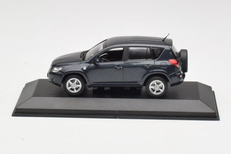 Toyota RAV4 XA30 Gris Minichamps 1:43 TOYOTA002 Metal