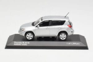 Toyota RAV4 XA30 Plata Minichamps 1:43 400166570 Metal