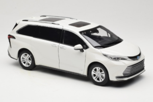 Toyota Sienna XL30 Blanco OEM 1:18 TOYOTA013 Metal - imagen 6 de 8