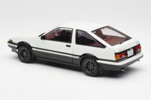 Toyota Sprinter Trueno AE86 New Initial D Movie Legend 1 AUTOart 1:18 78798 Metal - imagen 7 de 8