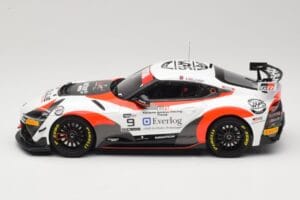 Toyota Supra A90 GT4 #9 E. Cheli / E. Joulie FFSA GT4 France 2020 Otto 1:18 OT1122 Resina - imagen 3 de 6