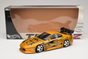 Toyota Supra A80 Dorado Tunerz Edition Hot Wheels 1:18 B6091 Metal - imagen 7 de 7