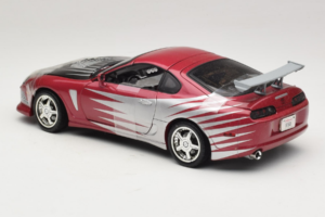 Toyota Supra A80 Fast & Furious Morado Plateado ERTL 1:18 33708 Metal - imagen 5 de 6