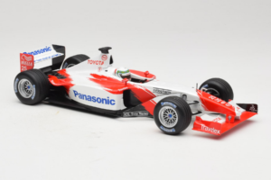 Toyota TF102 #25 A. McNish Panasonic Toyota Racing Showcar 2002 Minichamps 1:18 103020075 Metal - imagen 4 de 6