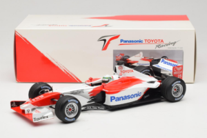 Toyota TF102 #25 A. McNish Panasonic Toyota Racing Showcar 2002 Minichamps 1:18 103020075 Metal - imagen 6 de 6