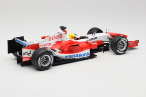 Toyota TF105 #17 R. Schumacher Panasonic Toyota Racing 2005 Minichamps 1:18 100050017 Metal - imagen 2 de 7