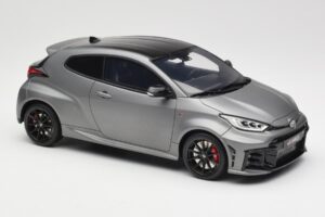 Toyota GR Yaris XP210 Precious Metal Otto 1:18 OT1127 Resina - imagen 4 de 6