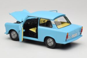 Trabant 601 Azul Sun Star 1:18 4290 Metal - imagen 5 de 8