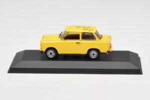 Trabant 601S Amarillo 1st EP Sample Minichamps 1:43 400014001 Metal