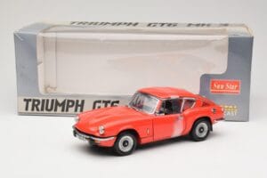 Triumph GT6 Mk3 Rojo Sun Star 1:18 1056 Metal - imagen 6 de 6