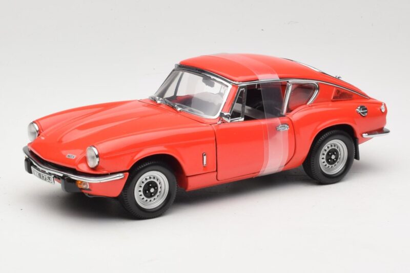 Triumph GT6 Mk3 Rojo Sun Star 1:18 1056 Metal