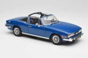 Triumph Stag Mk1 Sapphire Blue Revell 1:18 8815 Metal - imagen 6 de 8