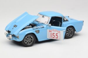 Triumph TR4 Rally Car Revell 1:18 8773 Metal - imagen 2 de 8
