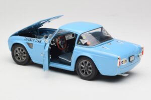 Triumph TR4 Rally Car Revell 1:18 8773 Metal - imagen 5 de 8