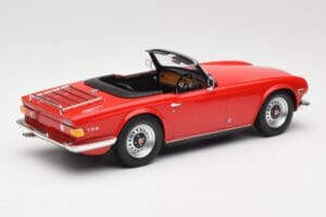 Triumph TR6 PI Rojo Minichamps 1:18 155132031 Metal - imagen 2 de 6