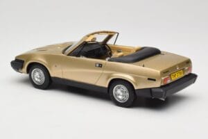 Triumph TR7 DHC Oro BoS Models 1:18 BOS221 Resina - imagen 5 de 6