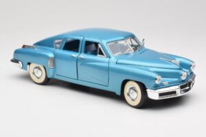 Tucker Torpedo Azul Road Signature 1:18 92268 Metal - imagen 6 de 8
