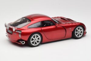 TVR Sagaris Rojo Revell 1:18 08816 Metal - imagen 3 de 8